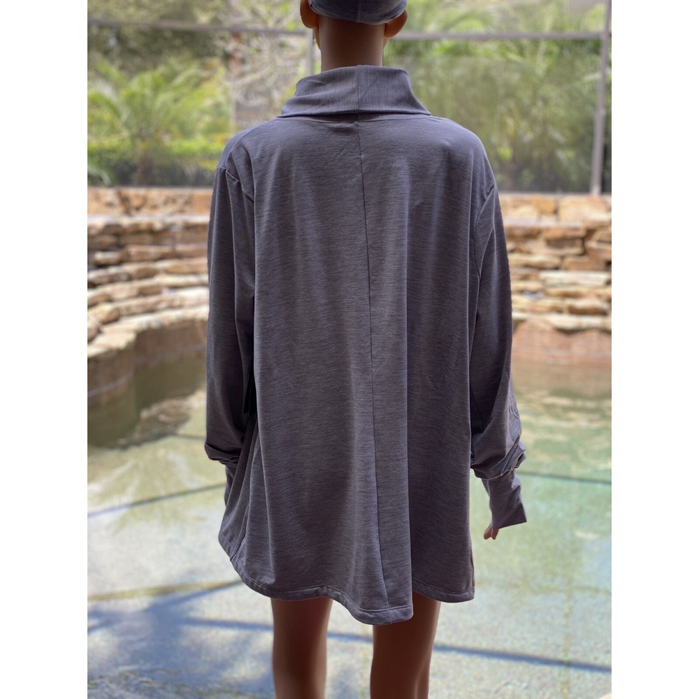 Nike Plus Size 1X Yoga Cover-Up Top - Gray Activewear for Women - Picture 11 of 11